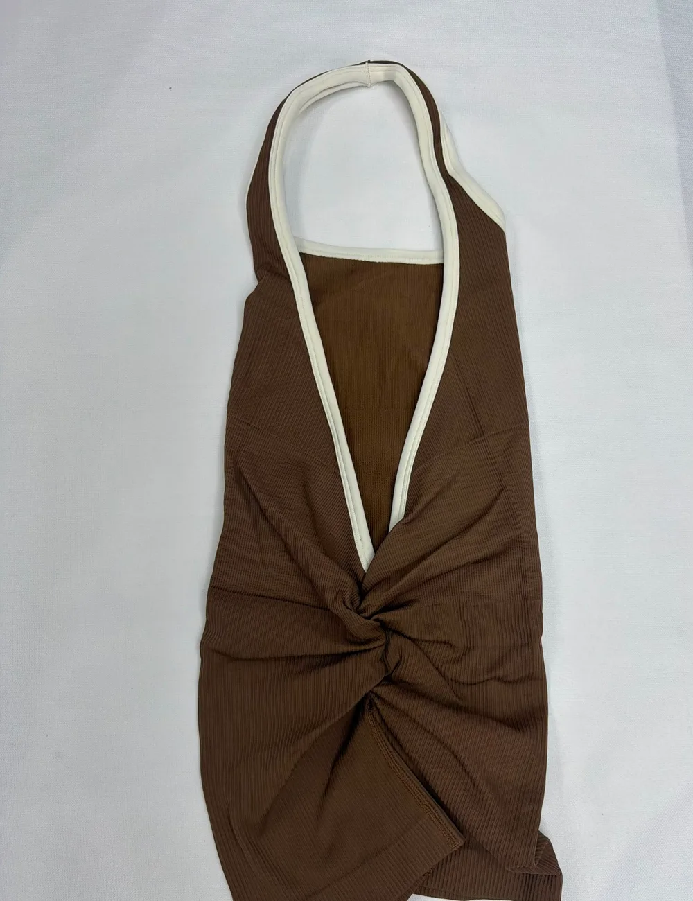 Enterizo corto premium halter — foto 5